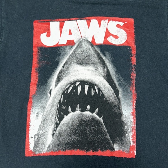 Jaws Graphic T-Shirt - Picture 6 of 7